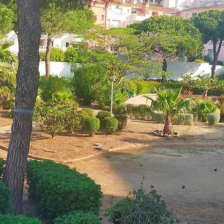 公寓 Pour 4 Personnes Proche Du Port Et Des Plages *