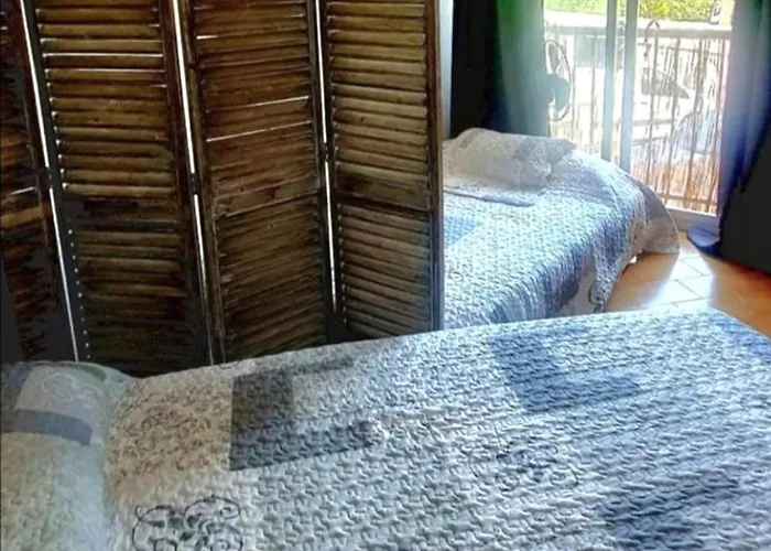 Pour 4 Personnes Proche Du Port Et Des Plages * Agde